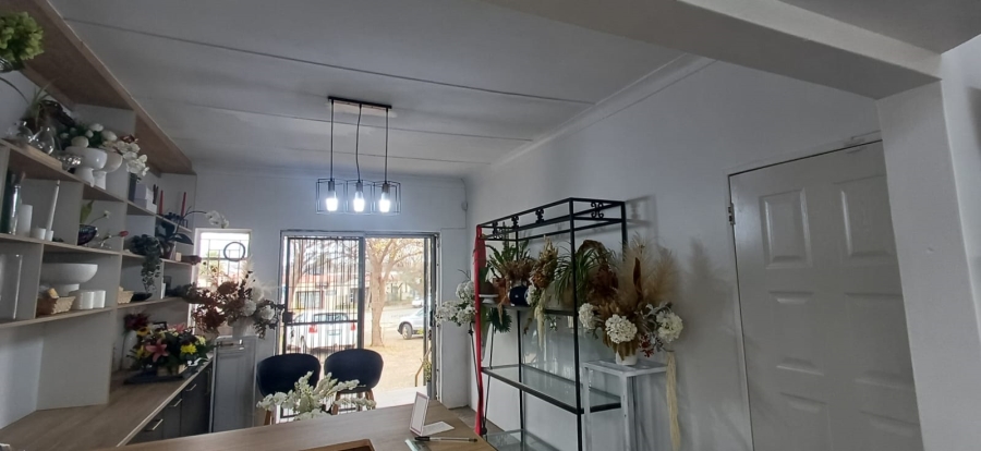 To Let Commercial Property for Rent in Hospitaalheuwel Free State